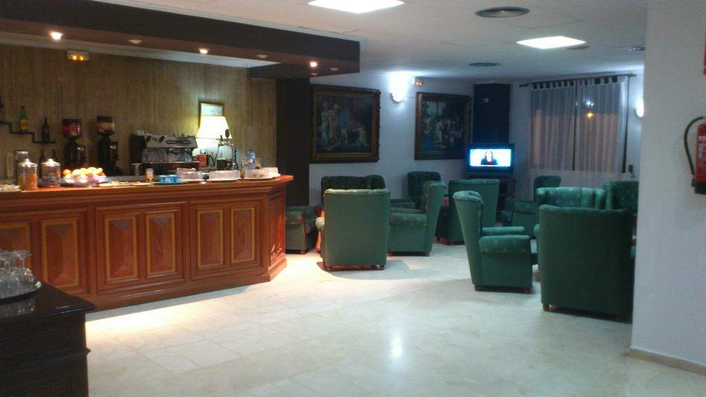 Hotel Reconquista Alzira Exteriör bild